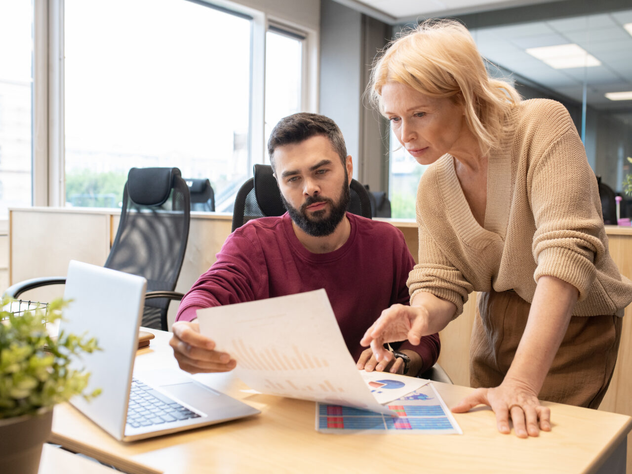 Créer une entreprise à Troyes : 5 raisons de faire appel à un expert comptable